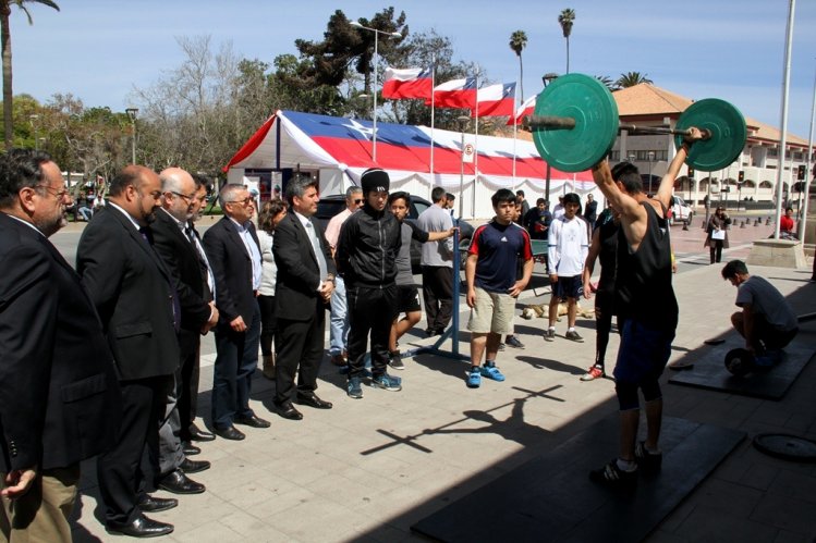 POLÍTICA REGIONAL DE DEPORTES COMIENZA A SER UNA REALIDAD