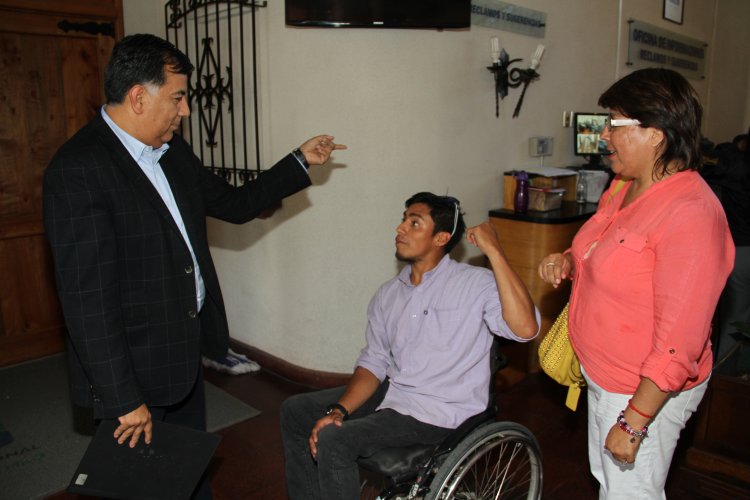 GOBIERNO REGIONAL APOYA A JOVEN DEPORTISTA PARA REPRESENTAR A CHILE Y LA REGIÓN DE COQUIMBO EN MUNDIAL DE SURF ADAPTADO