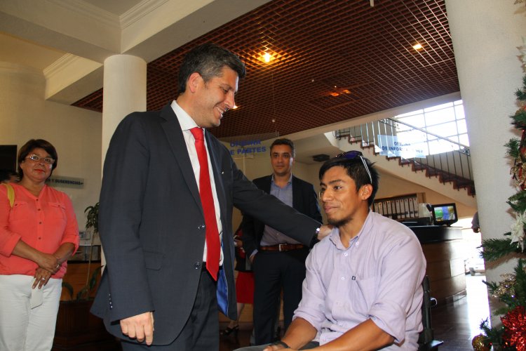 GOBIERNO REGIONAL APOYA A JOVEN DEPORTISTA PARA REPRESENTAR A CHILE Y LA REGIÓN DE COQUIMBO EN MUNDIAL DE SURF ADAPTADO