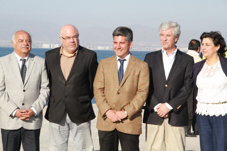 PUERTO DE COQUIMBO CUMPLE CON SU RECONSTRUCCIÓN E INICIA TEMPORADA DE LA FRUTA EN LA REGIÓN