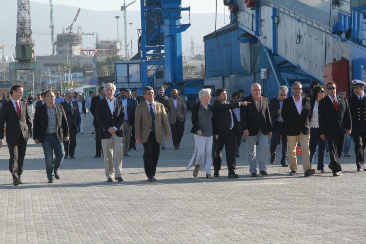 PUERTO DE COQUIMBO CUMPLE CON SU RECONSTRUCCIÓN E INICIA TEMPORADA DE LA FRUTA EN LA REGIÓN