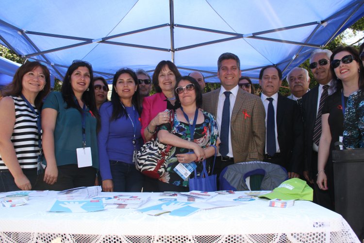 GOBIERNO LLAMA A “LEVANTAR LAS MANOS POR LA PREVENCIÓN” EN ACTO CENTRAL POR DÍA MUNDIAL DEL VIH-SIDA