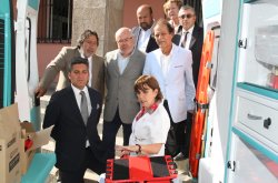 GOBIERNO REGIONAL CUMPLE COMPROMISO Y TRASPASA OFICIALMENTE 5 VEHÍCULOS A FUNDACIÓN TELETÓN