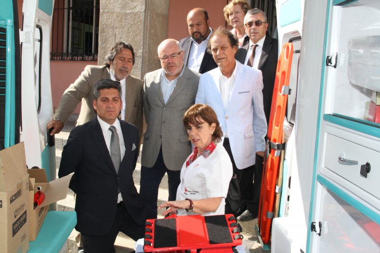 GOBIERNO REGIONAL CUMPLE COMPROMISO Y TRASPASA OFICIALMENTE 5 VEHÍCULOS A FUNDACIÓN TELETÓN