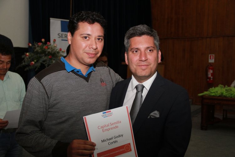 ENTREGAN MÁS DE $905 MILLONES PARA APOYAR A EMPRENDEDORES Y MICROEMPRESARIOS DE LA REGIÓN