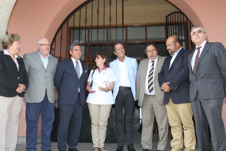 GOBIERNO REGIONAL CUMPLE COMPROMISO Y TRASPASA OFICIALMENTE 5 VEHÍCULOS A FUNDACIÓN TELETÓN