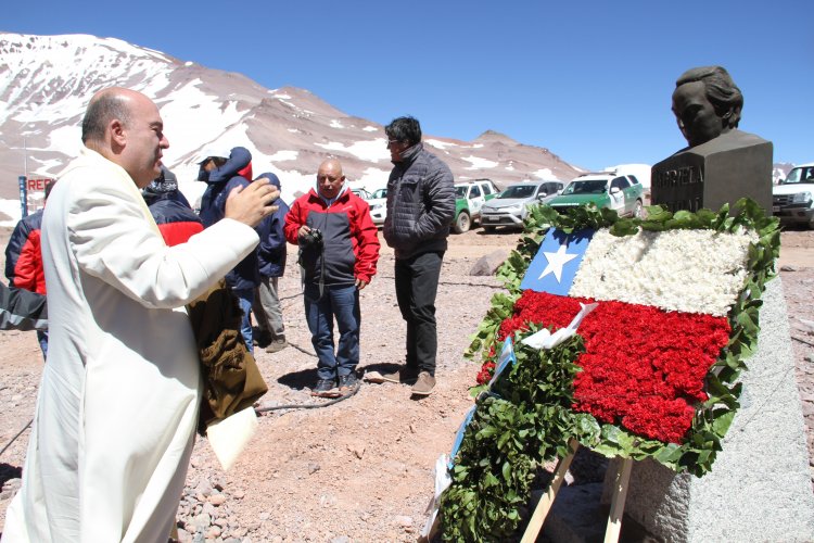 INTENDENTE IBÁÑEZ Y GOBERNADOR UÑAC ABREN PASO DE AGUA NEGRA Y PROYECTAN EXITOSA TEMPORADA TURÍSTICA