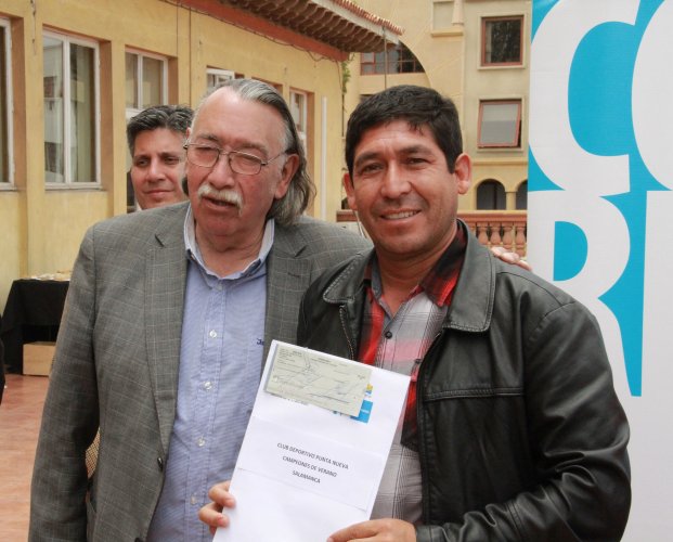 GOBIERNO REGIONAL ENTREGA FONDOS CONCURSABLES PARA INCENTIVAR ACTIVIDADES DEPORTIVAS DE VERANO