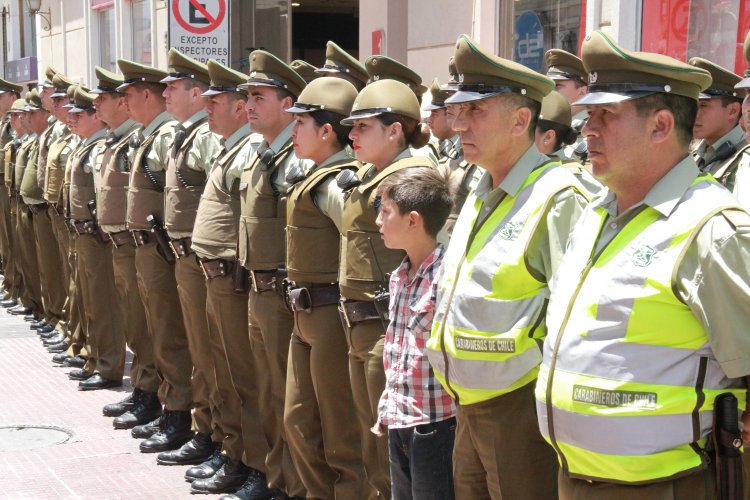 GOBIERNO Y POLICÍAS INICIAN PLAN PARA TENER UNA NAVIDAD SEGURA