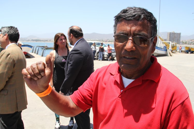 CONTINÚA ENTREGA DE PULSERAS POR FIESTA DE NAVIDAD EN COQUIMBO