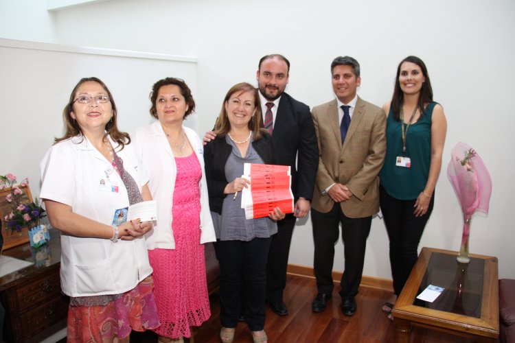 CONTINÚA ENTREGA DE PULSERAS POR FIESTA DE NAVIDAD EN COQUIMBO