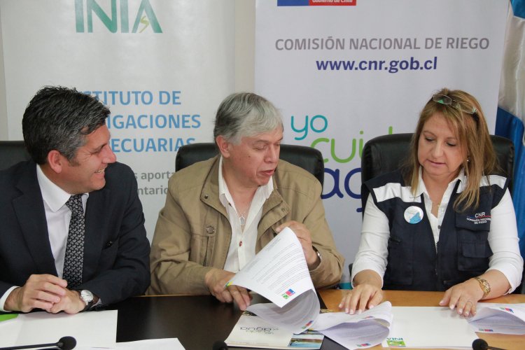 GOBIERNO CAPACITARÁ EN RIEGO A PEQUEÑOS AGRICULTORES DE ATACAMA Y COQUIMBO MEDIANTE CAMPO EXPERIMENTAL EN PAN DE AZÚCAR