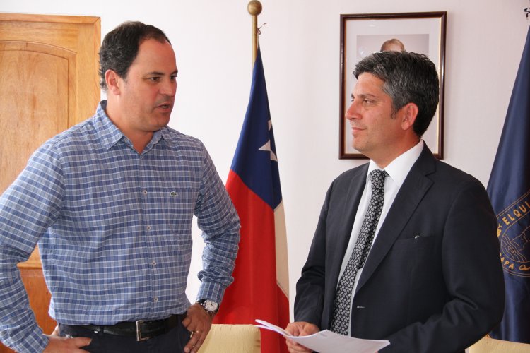 CIDERE ENTREGA VALIOSO APORTE A FIESTA DE NAVIDAD DE LA PRESIDENCIA