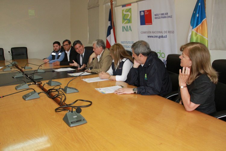 GOBIERNO CAPACITARÁ EN RIEGO A PEQUEÑOS AGRICULTORES DE ATACAMA Y COQUIMBO MEDIANTE CAMPO EXPERIMENTAL EN PAN DE AZÚCAR