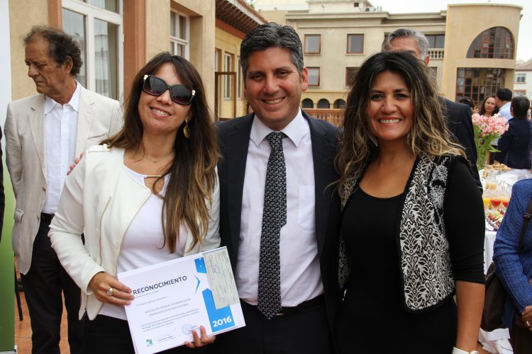 ADULTOS MAYORES FUERON LOS FELICES GANADORES DEL FONDO SOCIAL 2016 DEL GOBIERNO REGIONAL