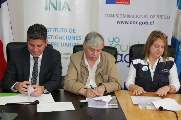 GOBIERNO CAPACITARÁ EN RIEGO A PEQUEÑOS AGRICULTORES DE ATACAMA Y COQUIMBO MEDIANTE CAMPO EXPERIMENTAL EN PAN DE AZÚCAR