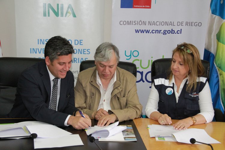 GOBIERNO CAPACITARÁ EN RIEGO A PEQUEÑOS AGRICULTORES DE ATACAMA Y COQUIMBO MEDIANTE CAMPO EXPERIMENTAL EN PAN DE AZÚCAR