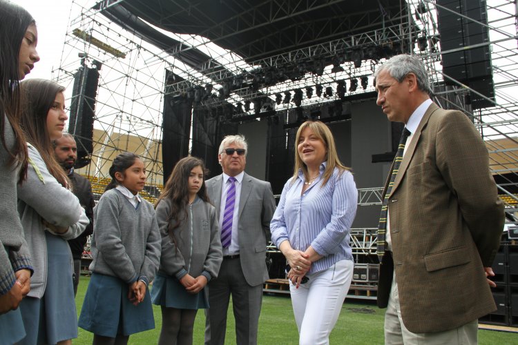 TODO LISTO PARA LA FIESTA DE NAVIDAD DE LA PRESIDENCIA 2016 MÁS GRANDE EN EL ESTADIO DE COQUIMBO