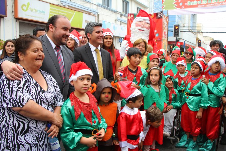 AUTORIDADES Y POLICÍAS LLAMAN AL AUTOCUIDADO PARA PREVENIR DELITOS DURANTE ESTAS FIESTAS DE FIN DE AÑO