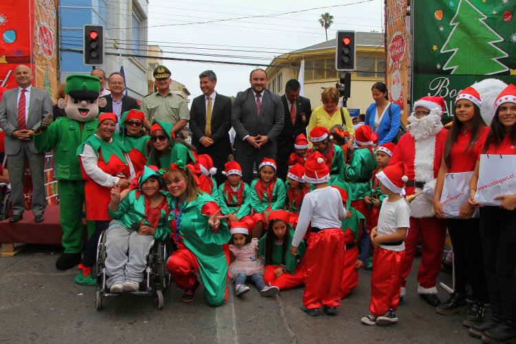 AUTORIDADES Y POLICÍAS LLAMAN AL AUTOCUIDADO PARA PREVENIR DELITOS DURANTE ESTAS FIESTAS DE FIN DE AÑO