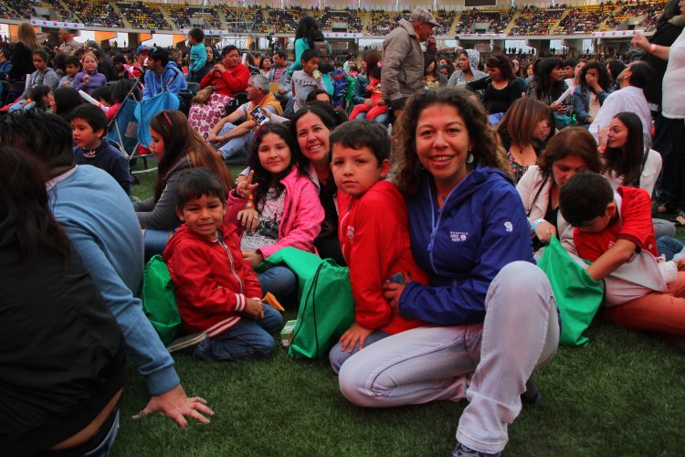 BALANCE DE LA FIESTA DE NAVIDAD DESTACA ELEMENTOS DE INCLUSIÓN PARA EL DISFRUTE DE PERSONAS NO VIDENTES Y SORDOMUDAS