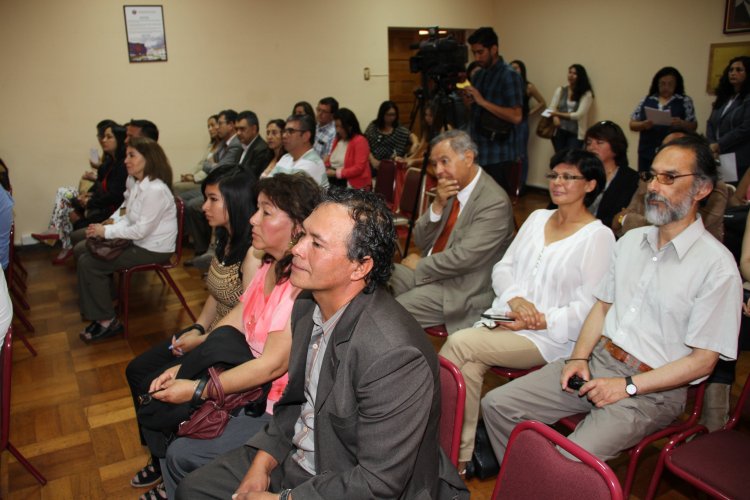 RECONOCEN ESFUERZO DE ESTUDIANTES PARA ALCANZAR PUNTAJES NACIONALES EN PSU