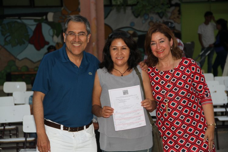 FAMILIAS DE VICUÑA RECIBEN SUBSIDIOS PARA EL AHORRO ENERGÉTICO