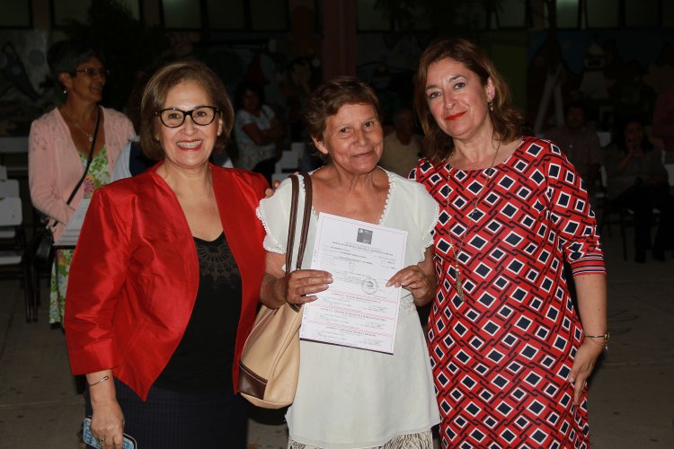 FAMILIAS DE VICUÑA RECIBEN SUBSIDIOS PARA EL AHORRO ENERGÉTICO