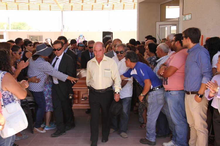 INTENDENTE IBÁÑEZ DESTACA EL LEGADO DE JUAN CARLOS CASTILLO EN DESPEDIDA FÚNEBRE AL EX ALCALDE DE MONTE PATRIA