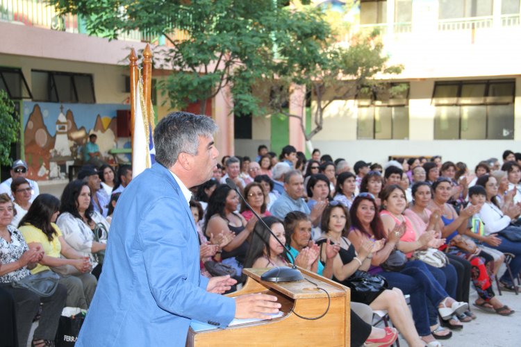 FAMILIAS DE VICUÑA RECIBEN SUBSIDIOS PARA EL AHORRO ENERGÉTICO