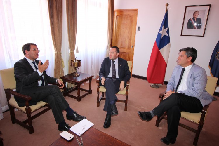 INTENDENTE IBÁÑEZ SE REÚNE CON FISCAL REGIONAL PARA ENTREGAR ANTECEDENTES SOBRE INCENDIOS FORESTALES EN ELQUI