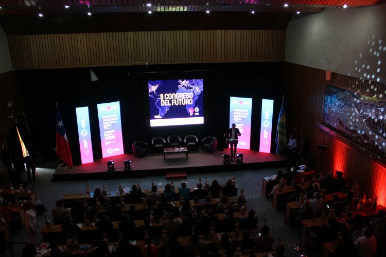 EXPERTOS INTERNACIONALES ACERCAN LA CIENCIA A LA COMUNIDAD EN II CONGRESO DEL FUTURO