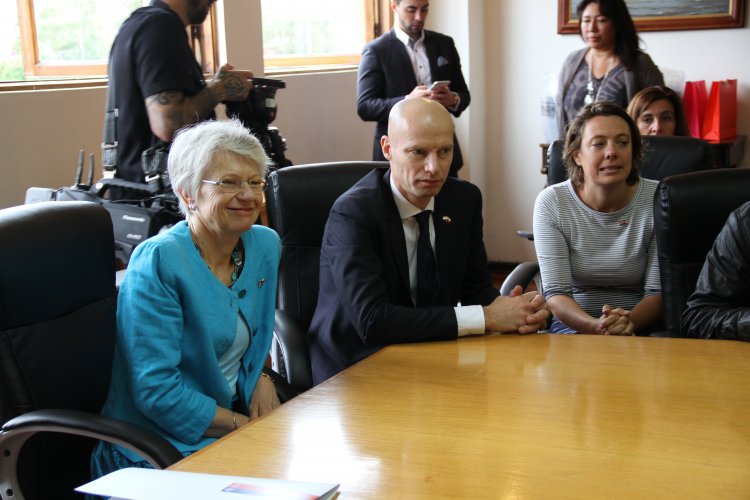 EXPERTOS INTERNACIONALES ACERCAN LA CIENCIA A LA COMUNIDAD EN II CONGRESO DEL FUTURO