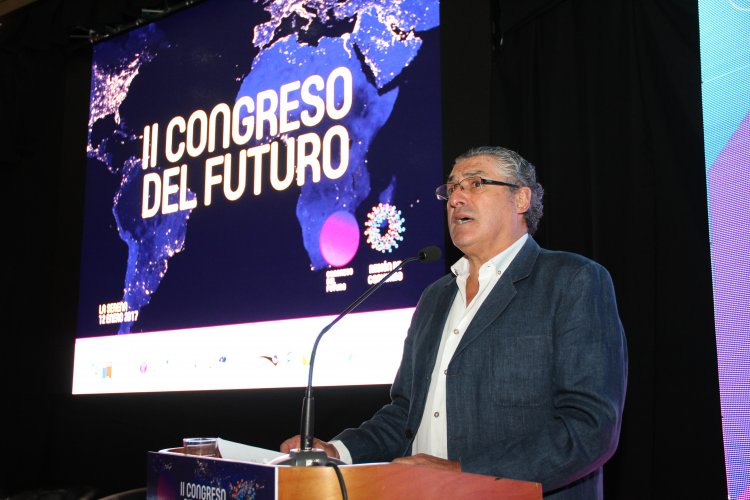 EXPERTOS INTERNACIONALES ACERCAN LA CIENCIA A LA COMUNIDAD EN II CONGRESO DEL FUTURO