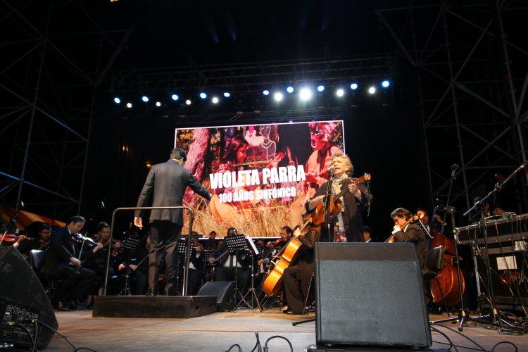 CONCIERTO “VIOLETA PARRA 100 AÑOS SINFÓNICO” DIO INICIO A LOS 15 DÍAS DE PROGRAMACIÓN DEL FESTIVAL ARC 2017