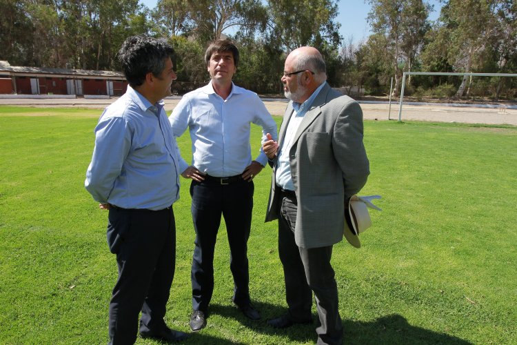 VECINOS DE VICUÑA CONTARÁN CON NUEVO ESTADIO EL 2018