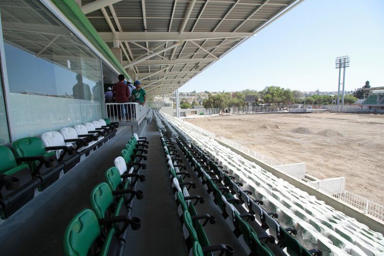 ESTADIO DE OVALLE ESTARÁ TERMINADO A MEDIOS DE ESTE AÑO