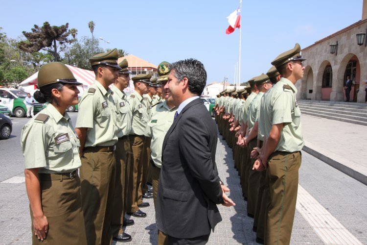 CARABINEROS PRESENTA A LOS NUEVOS FUNCIONARIOS QUE REFORZARÁN EL CONTINGENTE REGIONAL