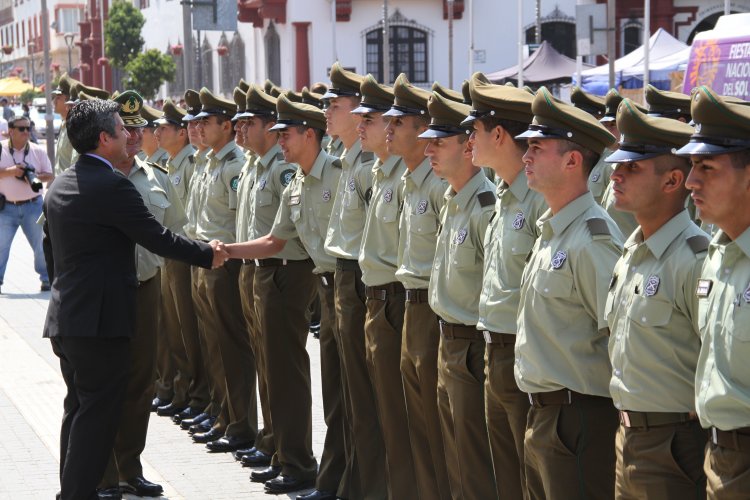 CARABINEROS PRESENTA A LOS NUEVOS FUNCIONARIOS QUE REFORZARÁN EL CONTINGENTE REGIONAL
