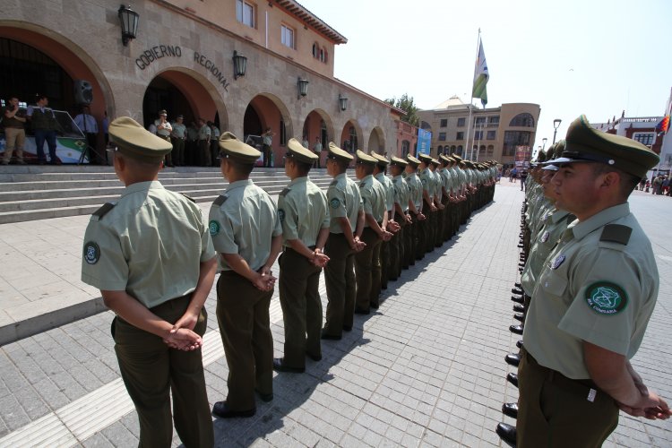 CARABINEROS PRESENTA A LOS NUEVOS FUNCIONARIOS QUE REFORZARÁN EL CONTINGENTE REGIONAL