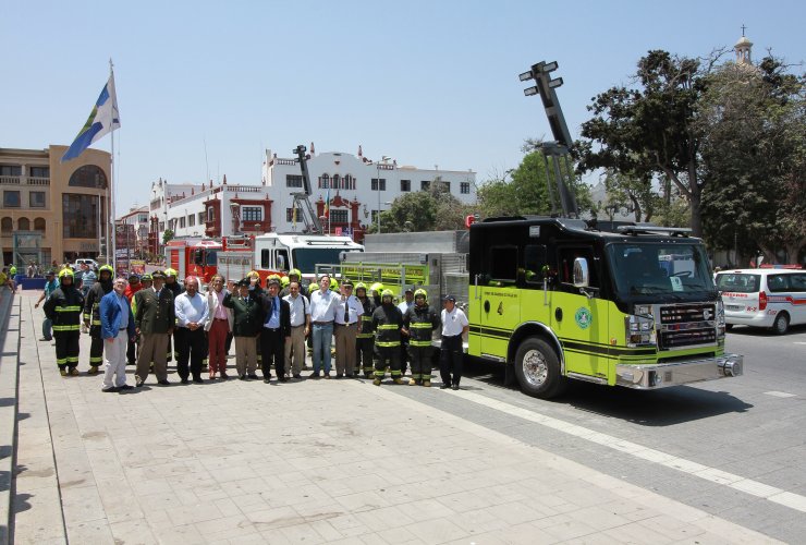 LLEGAN 4 MODERNOS CARROS PARA BOMBEROS FINANCIADOS POR GOBIERNO REGIONAL Y EL MINISTERIO DEL INTERIOR