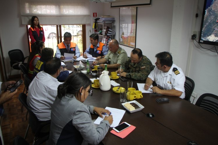 TRAS SEIS DÍAS DE EMERGENCIA LOGRAN CONTROLAR INCENDIO FORESTAL DE LOS VILOS