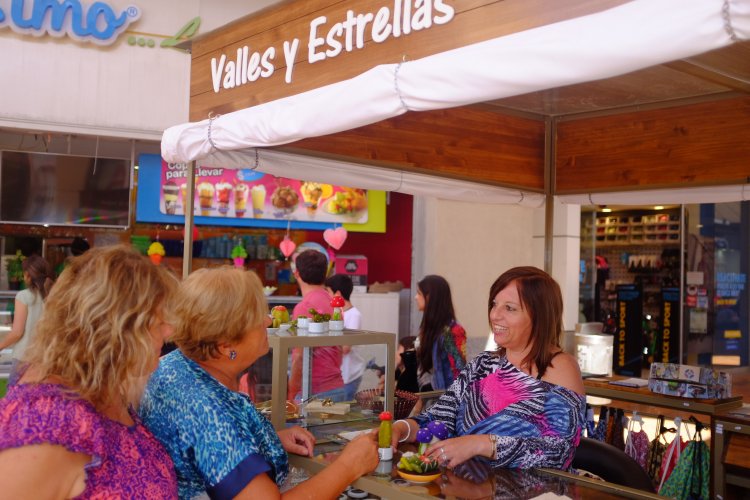EMPORIO “VALLES Y ESTRELLAS” ACERCA LOS PRODUCTOS REGIONALES A LA COMUNIDAD