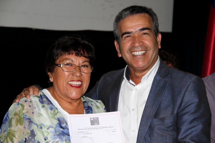 MÁS DE 100 FAMILIAS DE LA SERENA RECIBEN SUBSIDIOS PARA REPARAR SUS VIVIENDAS AFECTADAS POR “POLILLAS”