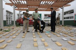 GOBIERNO COORDINA OPERATIVOS POLICIALES E INCAUTA MÁS DE 800 KILOS DE DROGAS