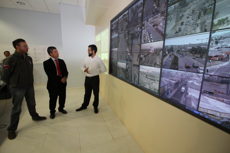 GOBIERNO COORDINA MEDIDAS PARA FACILITAR REGRESO A CLASES DE 160 MIL ESCOLARES