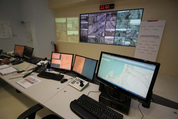 GOBIERNO COORDINA MEDIDAS PARA FACILITAR REGRESO A CLASES DE 160 MIL ESCOLARES