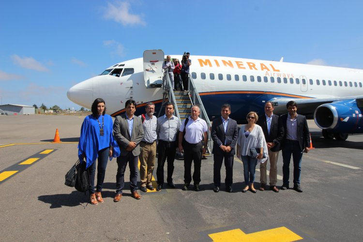 PROYECTAN PUENTE AÉREO PERMANENTE ENTRE COQUIMBO Y SAN JUAN TRAS DESPEGUE DE PRIMER VUELO COMERCIAL