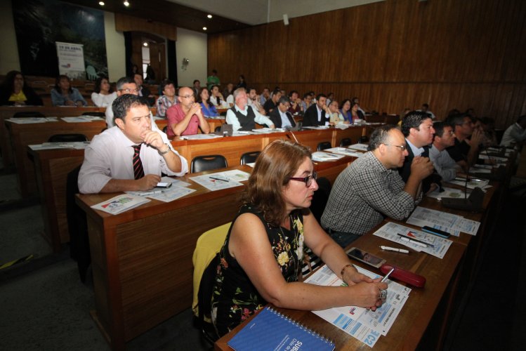 AUTORIDADES REGIONALES SE CAPACITAN PARA EL CENSO DEL 19 DE ABRIL