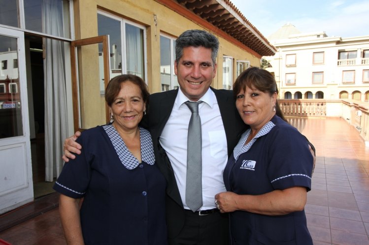 INTENDENTE IBÁÑEZ SALUDA A LAS FUNCIONARIAS DEL GOBIERNO EN EL DÍA INTERNACIONAL DE LA MUJER